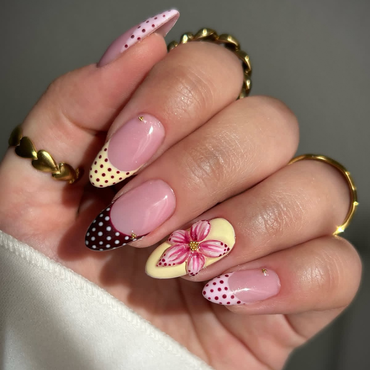 24Pcs Press on Nails Pink Grad - Decorating Tip Set 评论和价格